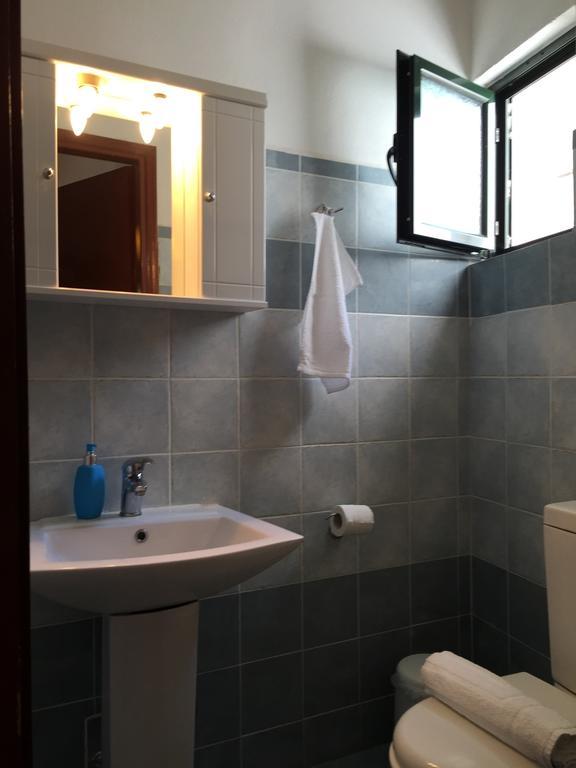 Icthyoessa Apartment Agios Kirykos  Bilik gambar